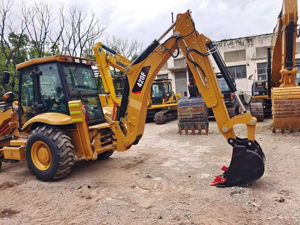 New Backhoe loader CAT 420 F 100% New: picture 14