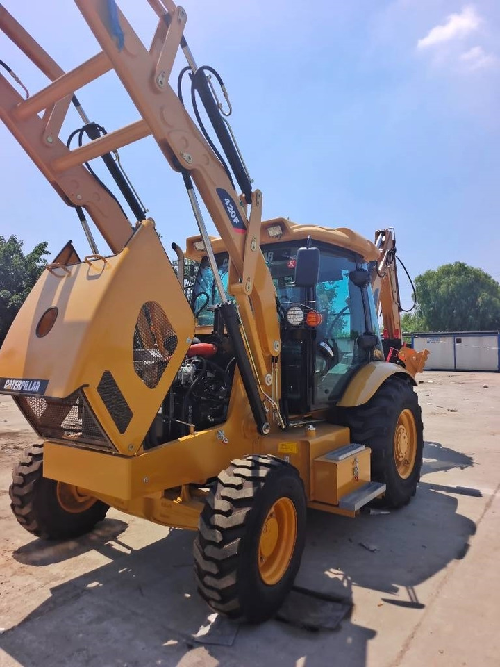 CAT 420 F - Backhoe loader: picture 5 CAT 420 F - Backhoe loader: picture 5