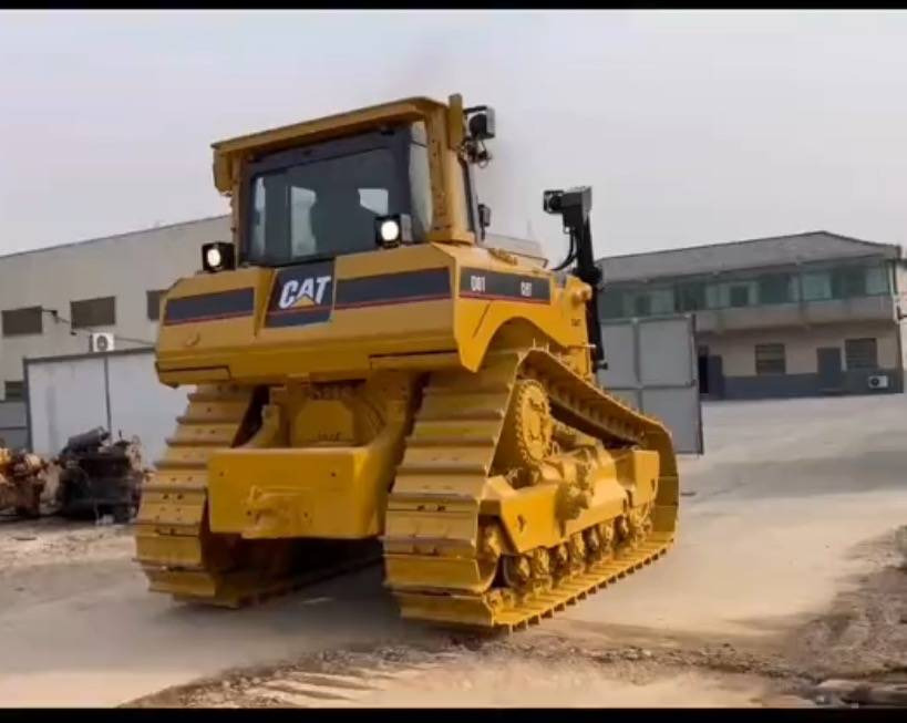 CAT D 8 T - Bulldozer: picture 1 CAT D 8 T - Bulldozer: picture 1
