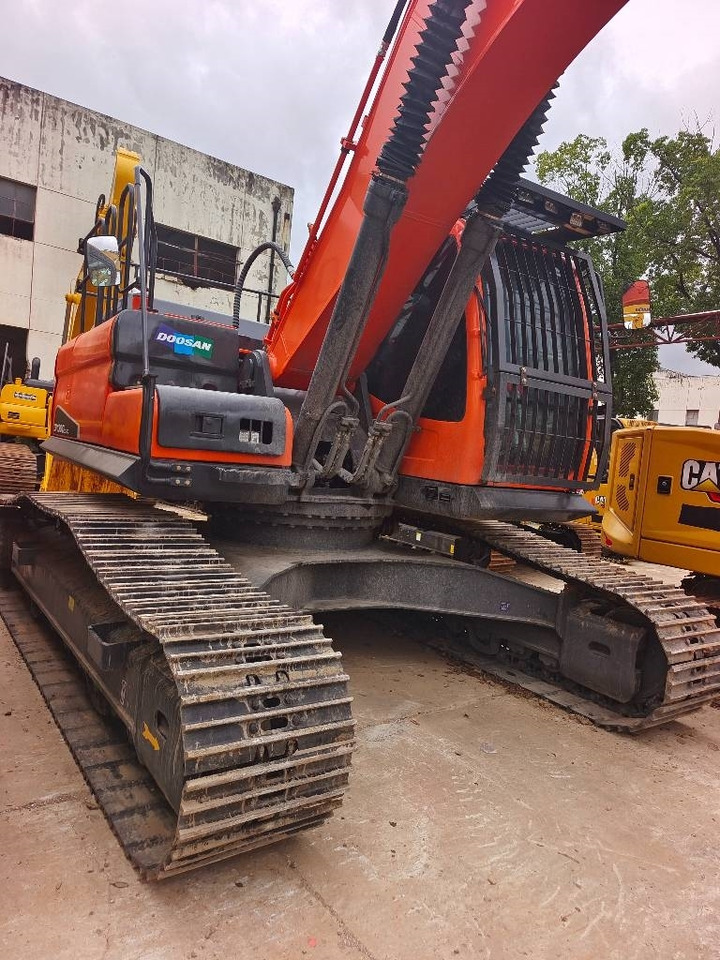 Doosan DX 300 - Crawler excavator: picture 3 Doosan DX 300 - Crawler excavator: picture 3