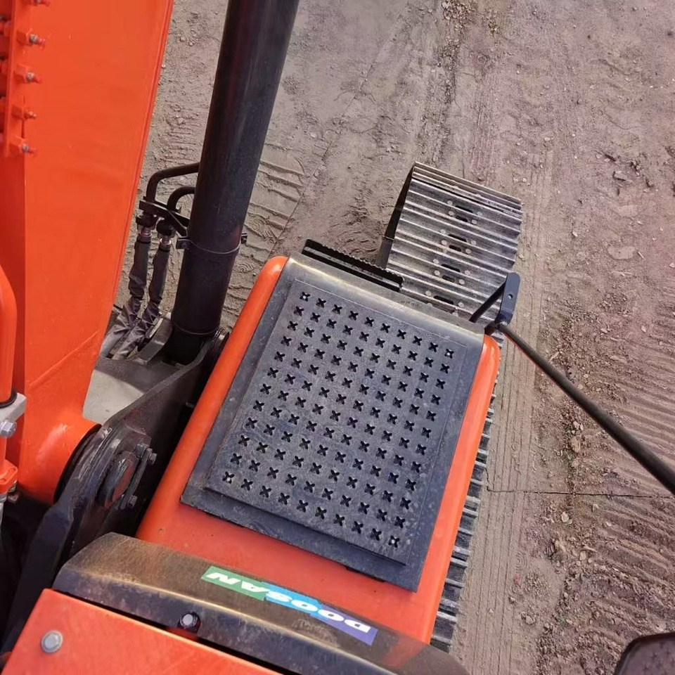 Doosan DX 300 - Crawler excavator: picture 4 Doosan DX 300 - Crawler excavator: picture 4