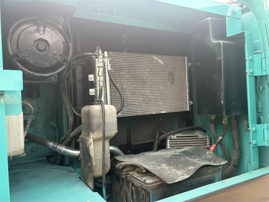 Kobelco SK 140 - Crawler excavator: picture 5 Kobelco SK 140 - Crawler excavator: picture 5