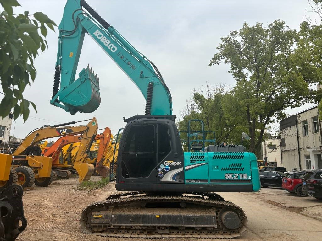 Kobelco SK 210 - Crawler excavator: picture 2 Kobelco SK 210 - Crawler excavator: picture 2