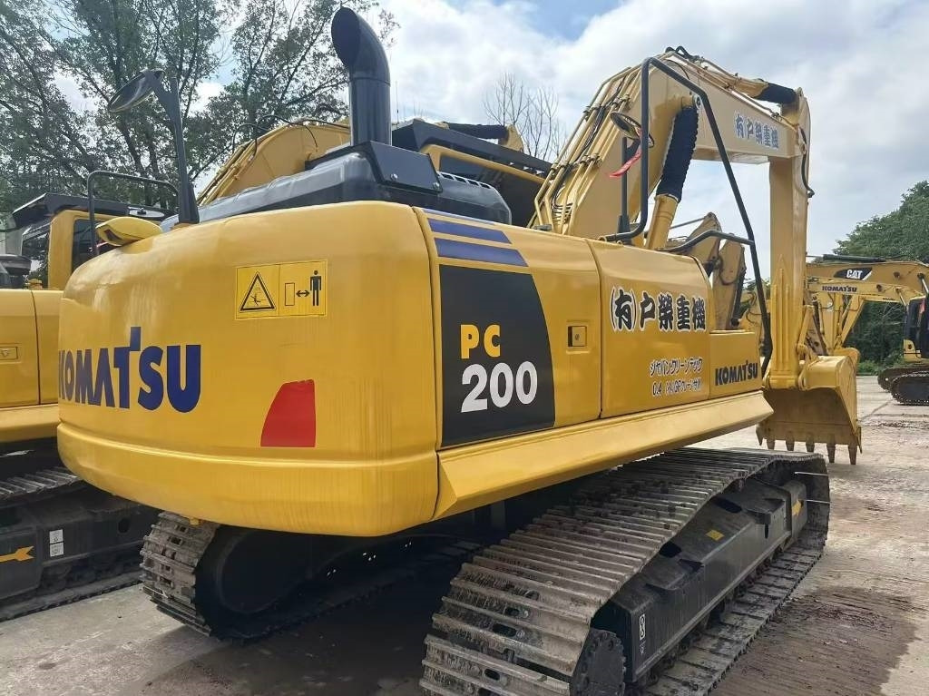 Komatsu PC 200 8N - Crawler excavator: picture 2 Komatsu PC 200 8N - Crawler excavator: picture 2