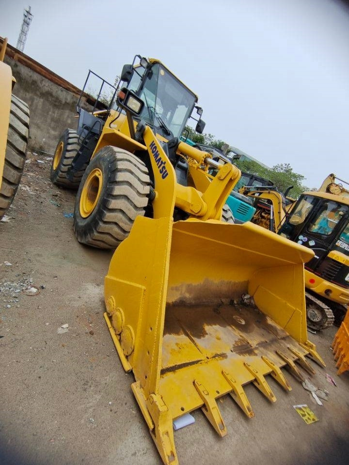 Komatsu WA 380 - Wheel loader: picture 5 Komatsu WA 380 - Wheel loader: picture 5