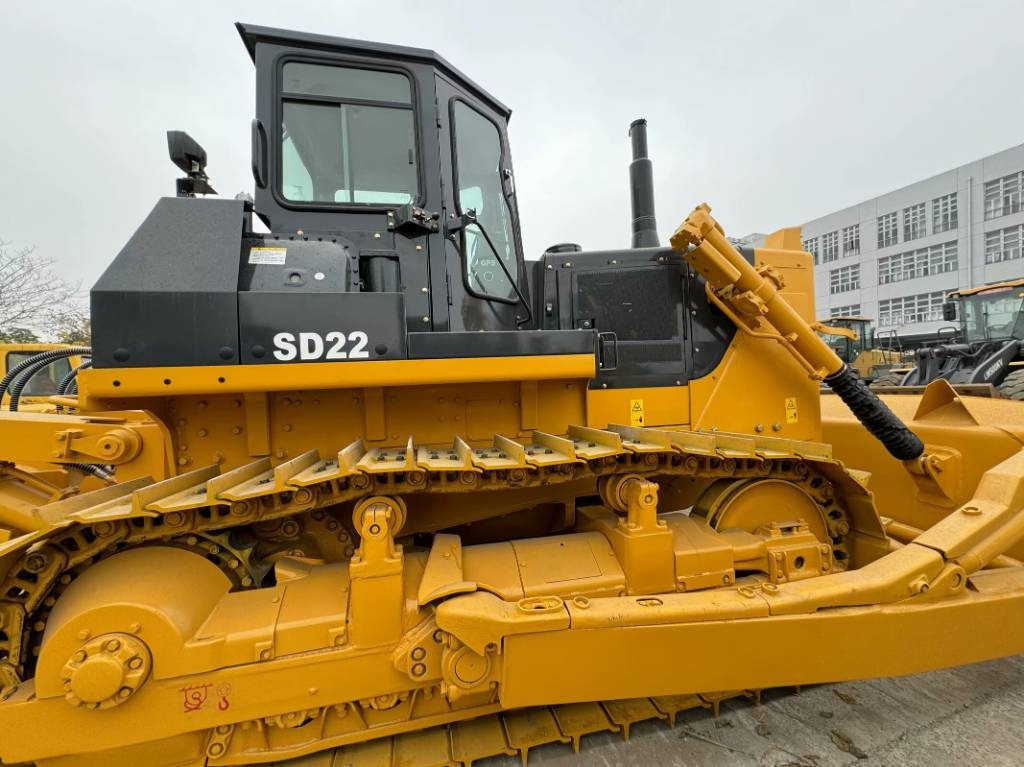 Shantui SD 22 - Bulldozer: picture 1 Shantui SD 22 - Bulldozer: picture 1