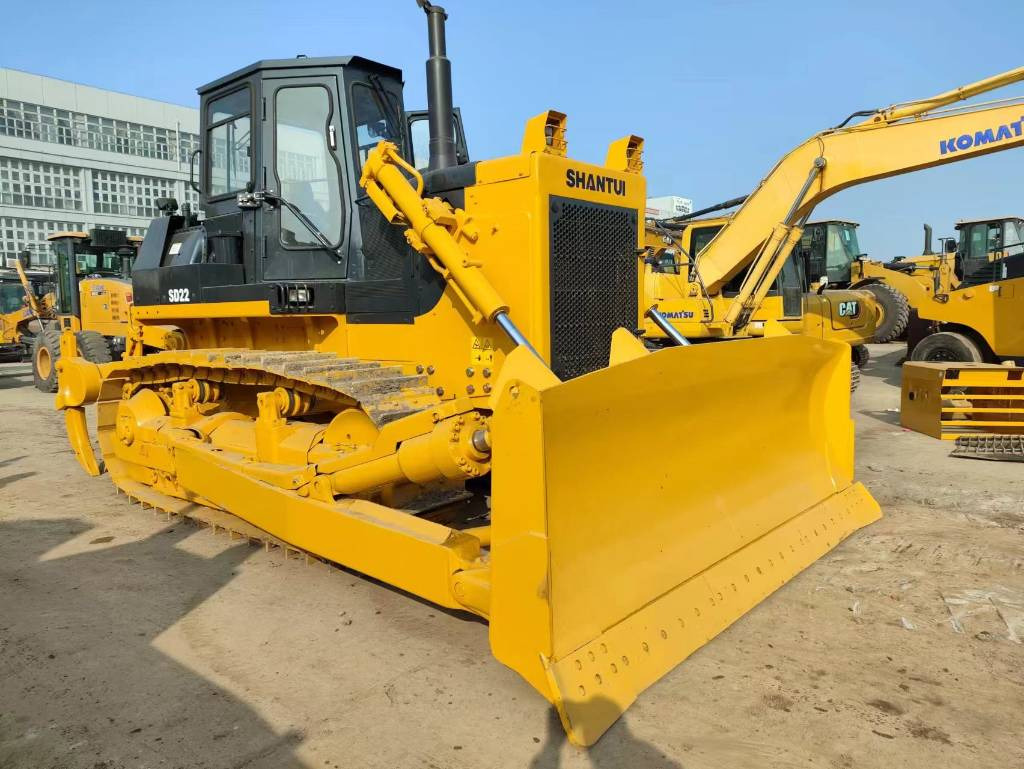 Bulldozer Shantui SD 22: picture 1