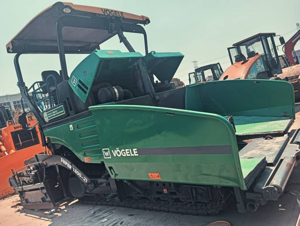 Vögele 1800-3 - Crawler excavator: picture 1 Vögele 1800-3 - Crawler excavator: picture 1