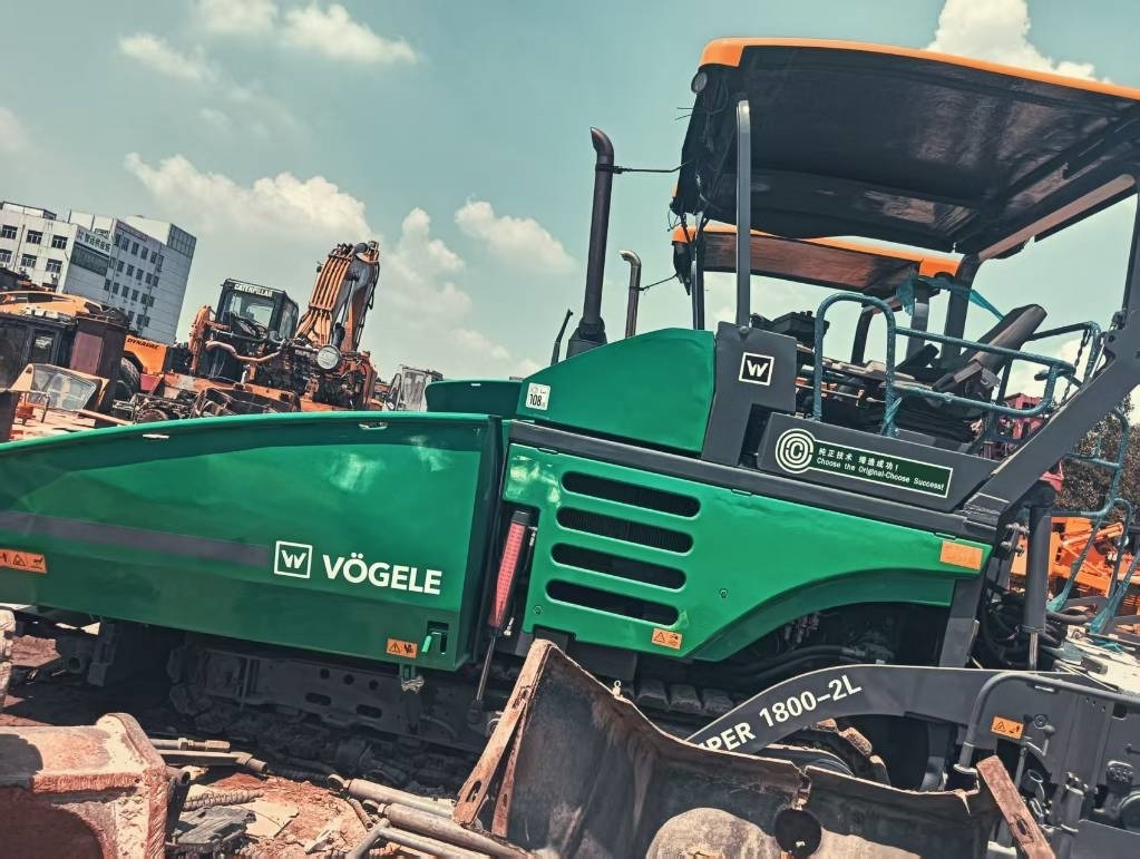 Vögele 1800-3 - Asphalt paver: picture 2 Vögele 1800-3 - Asphalt paver: picture 2