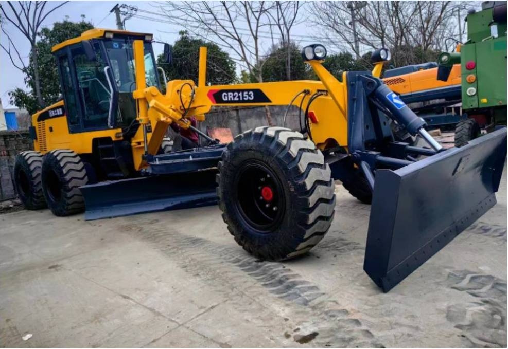 XCMG GR 2153 - Grader: picture 1 XCMG GR 2153 - Grader: picture 1