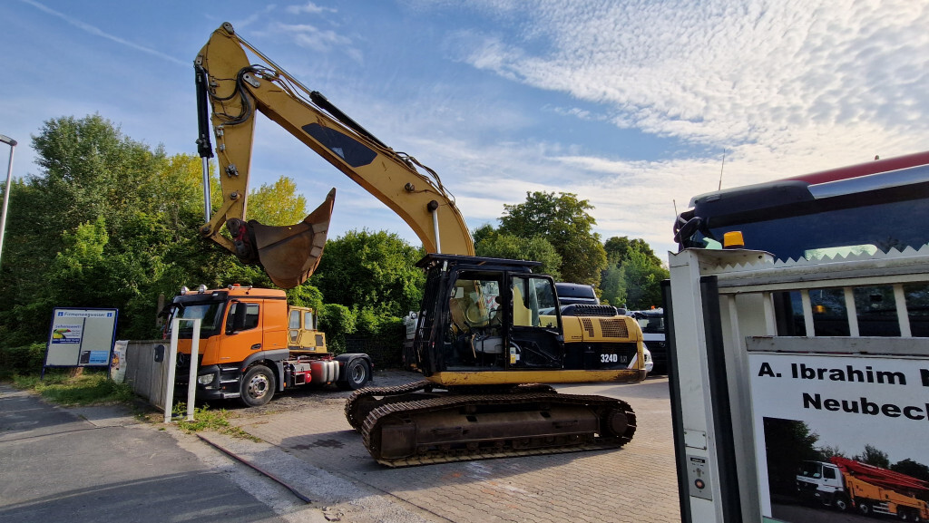 CAT 324 D Zustand gut, deutsche Maschine 8016h original - Crawler excavator: picture 1 CAT 324 D Zustand gut, deutsche Maschine 8016h original - Crawler excavator: picture 1