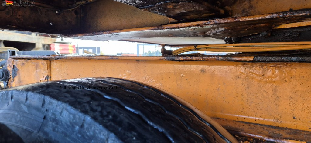 Goldhofer TN-L5-39/80 5 achs Tieflader, 5. Achse nachlaufgelenkt Rost ja, Substanz ok - Low loader trailer: picture 2 Goldhofer TN-L5-39/80 5 achs Tieflader, 5. Achse nachlaufgelenkt Rost ja, Substanz ok - Low loader trailer: picture 2