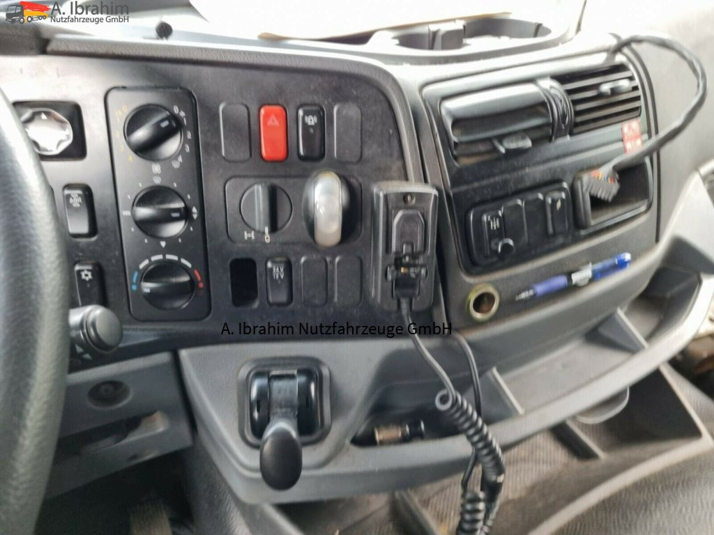 Mercedes-Benz 1824 DB 1824 Kipphydraulik, Kran MKG - Tipper, Crane truck: picture 2 Mercedes-Benz 1824 DB 1824 Kipphydraulik, Kran MKG - Tipper, Crane truck: picture 2