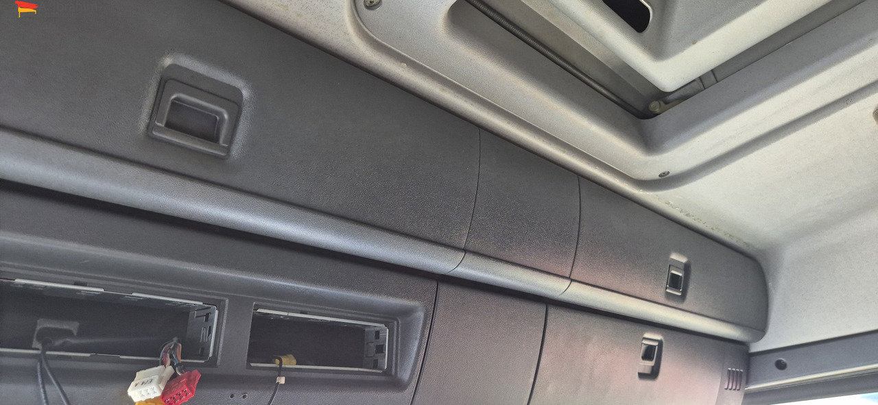 Scania P 380 Edelstahlkipper Tierentsorgung - Tipper: picture 3 Scania P 380 Edelstahlkipper Tierentsorgung - Tipper: picture 3