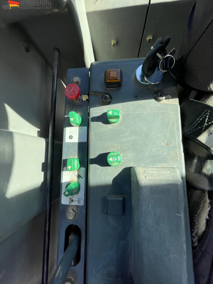 Takeuchi TB 1140 14 Ton | Schnellwechsler | Schwenkfunktion | Klima | 5x Löffel | Radio - Crawler excavator: picture 3 Takeuchi TB 1140 14 Ton | Schnellwechsler | Schwenkfunktion | Klima | 5x Löffel | Radio - Crawler excavator: picture 3