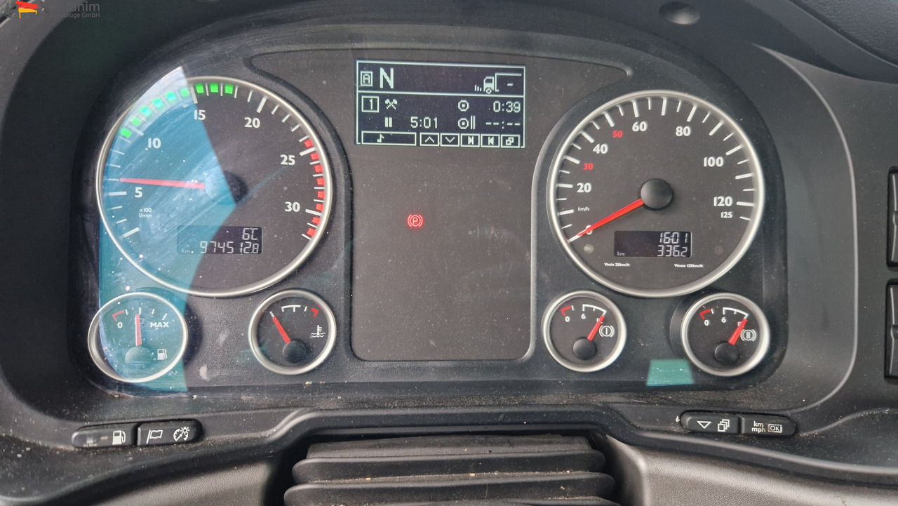 MAN 18.400 TGX Flachdach Retarder, Klima, 1 Bett, Kühlschrank - Tractor unit: picture 2 MAN 18.400 TGX Flachdach Retarder, Klima, 1 Bett, Kühlschrank - Tractor unit: picture 2