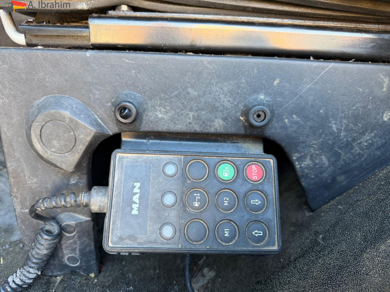 MAN 26.464 6x4 | Retarder | Klima | Schaltgetriebe | 3 Pedals - Tractor unit: picture 4 MAN 26.464 6x4 | Retarder | Klima | Schaltgetriebe | 3 Pedals - Tractor unit: picture 4