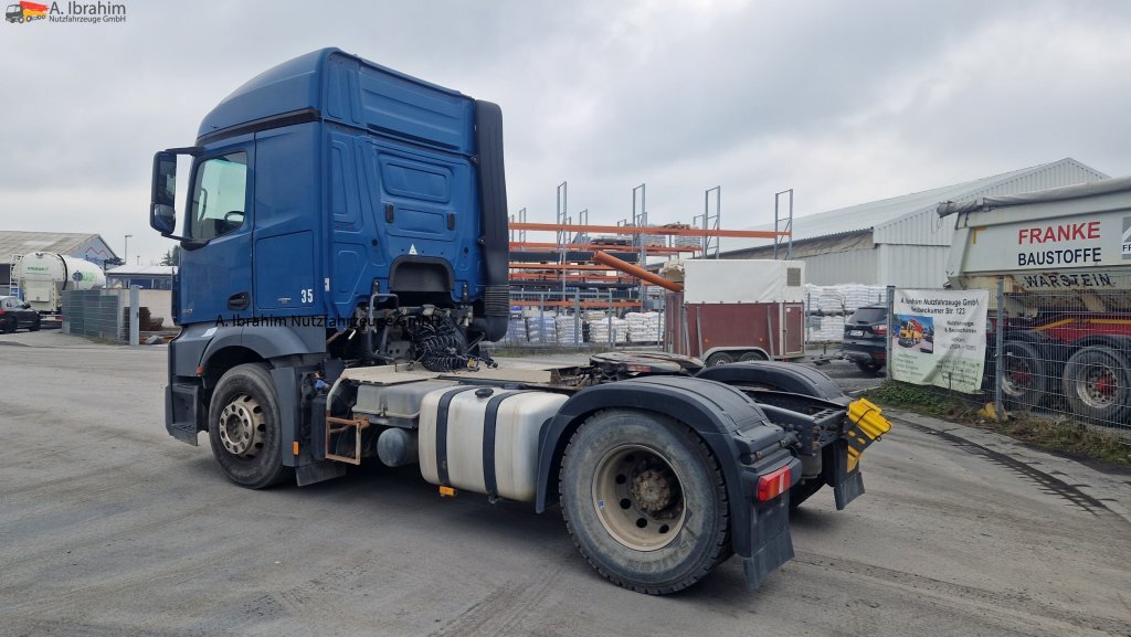 Mercedes-Benz 1843 Kipphydraulik, Standklima - Tractor unit: picture 2 Mercedes-Benz 1843 Kipphydraulik, Standklima - Tractor unit: picture 2