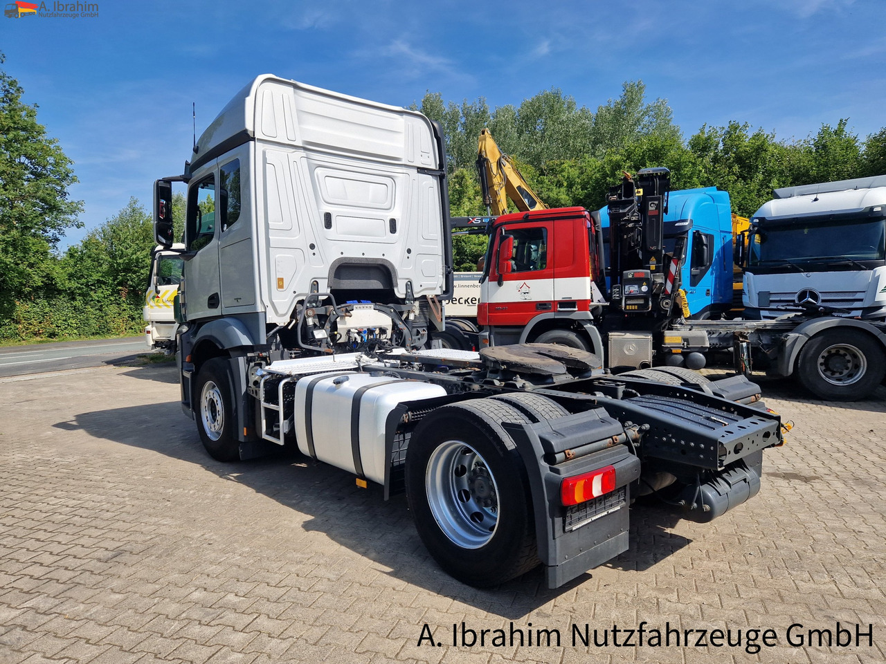 Mercedes-Benz 1845 Retarder, Klima, Navi Schneeketten, Euro 5 - Tractor unit: picture 2 Mercedes-Benz 1845 Retarder, Klima, Navi Schneeketten, Euro 5 - Tractor unit: picture 2