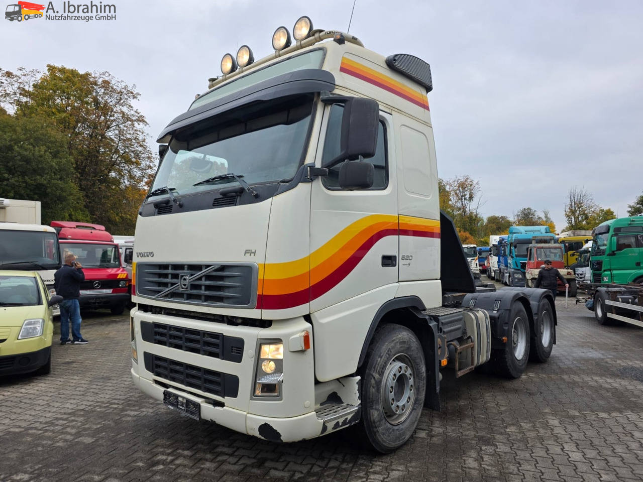Volvo FH 520 | 6x4 | Schaltgetriebe | Blatt Blatt Klima | Trommelbremse | 3 Pedals - Tractor unit: picture 1 Volvo FH 520 | 6x4 | Schaltgetriebe | Blatt Blatt Klima | Trommelbremse | 3 Pedals - Tractor unit: picture 1