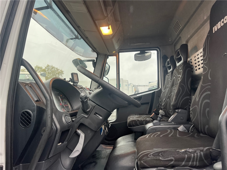 Iveco 140E25 - Refrigerator truck: picture 5 Iveco 140E25 - Refrigerator truck: picture 5