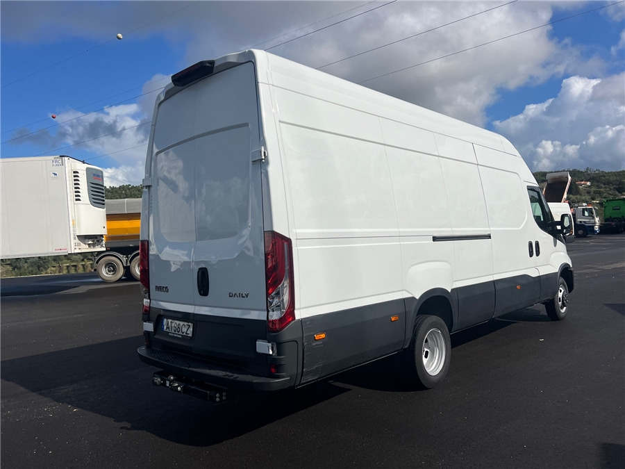 Iveco 35C16 - Panel van: picture 4 Iveco 35C16 - Panel van: picture 4
