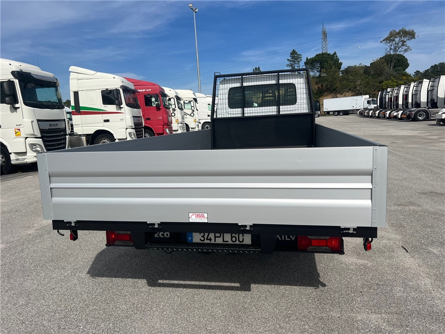 Iveco 35C17 - Flatbed van: picture 5 Iveco 35C17 - Flatbed van: picture 5