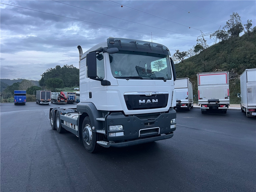 MAN TGS 28.360 BL E5 - Cab chassis truck: picture 1 MAN TGS 28.360 BL E5 - Cab chassis truck: picture 1