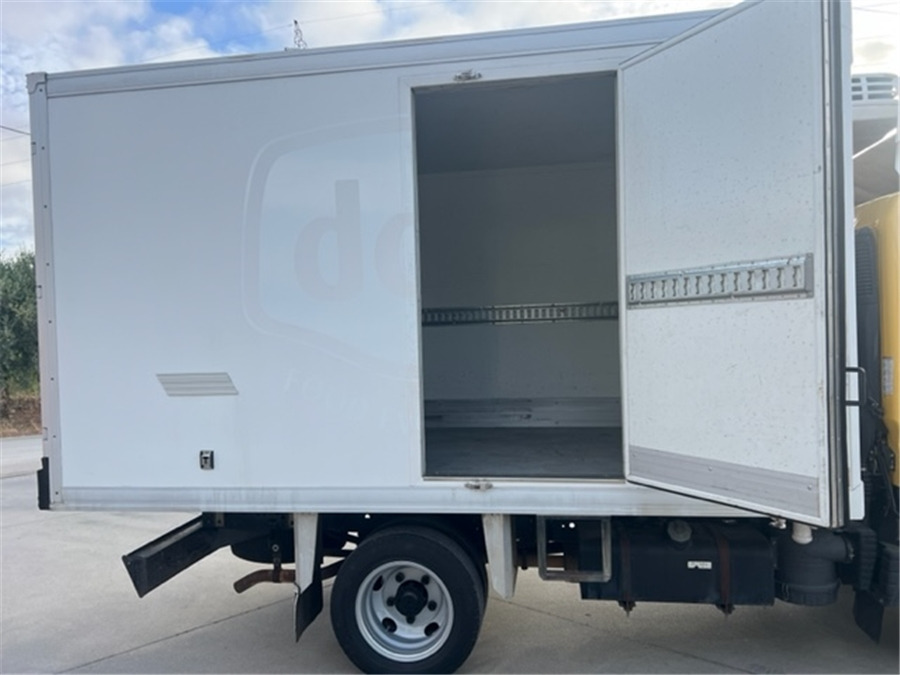 Mitsubishi Canter - Refrigerated van: picture 5 Mitsubishi Canter - Refrigerated van: picture 5