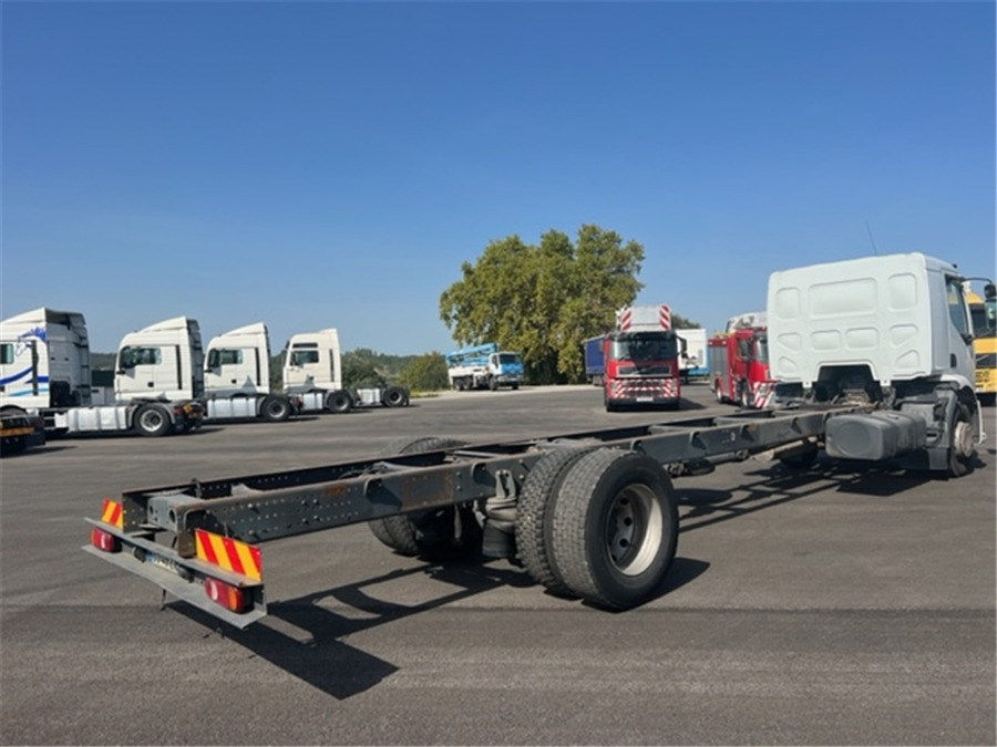 Renault HM 270.18 - Cab chassis truck: picture 4 Renault HM 270.18 - Cab chassis truck: picture 4