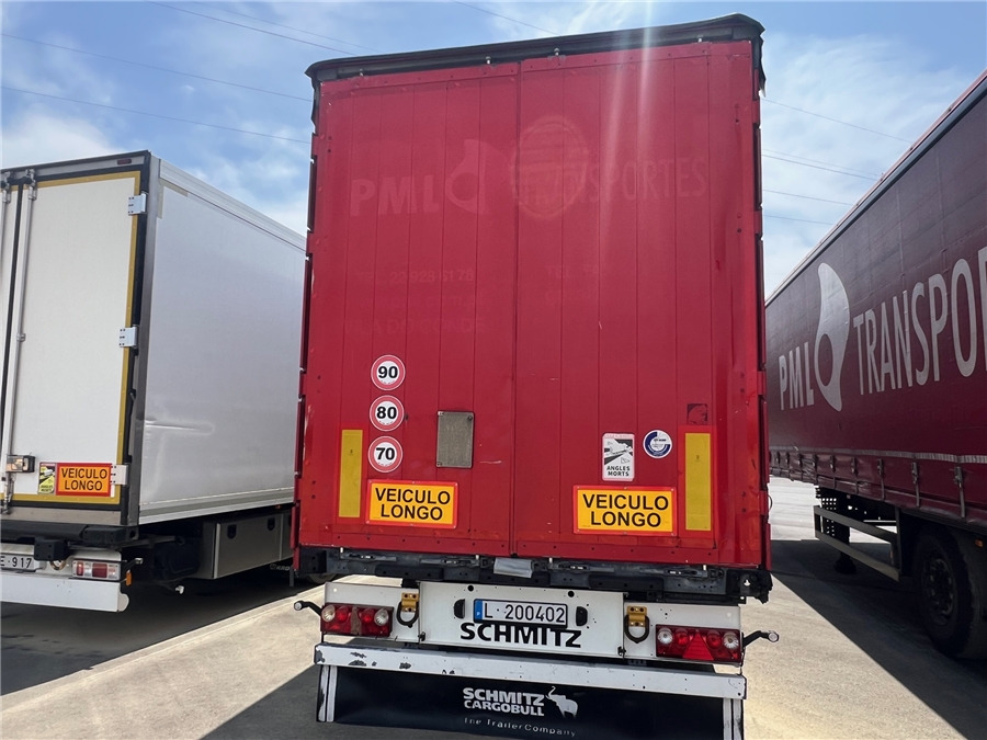 SCHMITZ CARGOBULL SCB-S3T TETO ELEVAR - Curtainsider semi-trailer: picture 4 SCHMITZ CARGOBULL SCB-S3T TETO ELEVAR - Curtainsider semi-trailer: picture 4