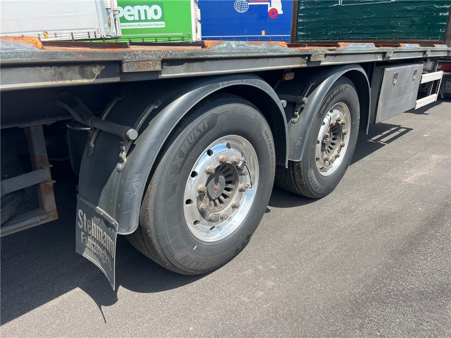 STEHMANN ZZP.18 - Curtainsider semi-trailer: picture 5 STEHMANN ZZP.18 - Curtainsider semi-trailer: picture 5