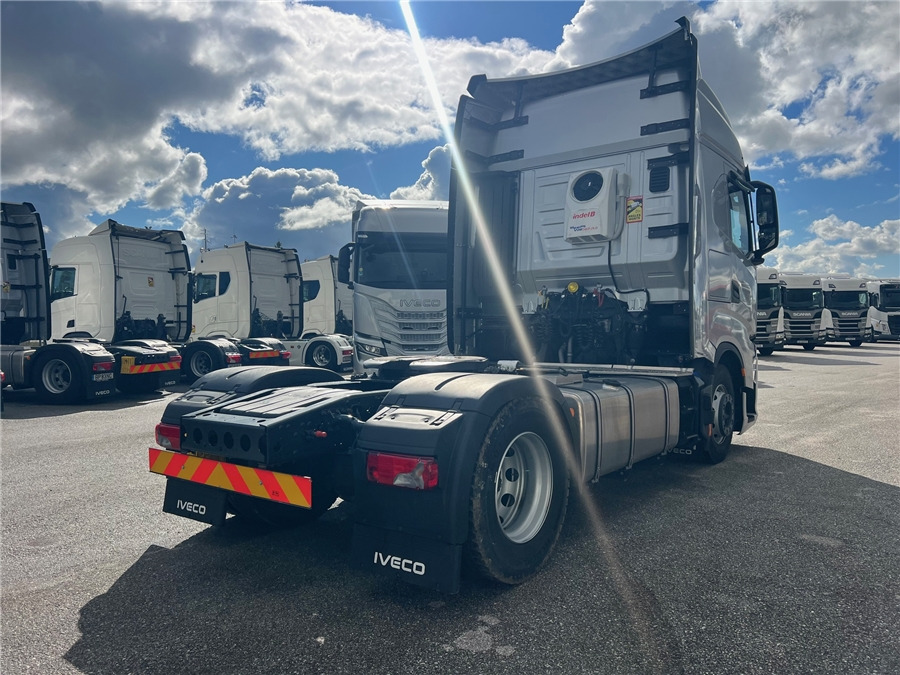Iveco S-WAY 500 - Tractor unit: picture 5 Iveco S-WAY 500 - Tractor unit: picture 5