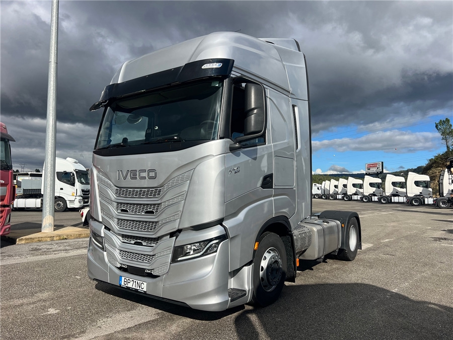 Iveco S-WAY 500 - Tractor unit: picture 1 Iveco S-WAY 500 - Tractor unit: picture 1