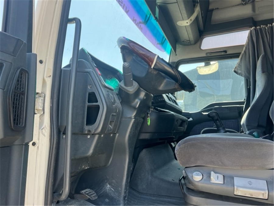 MAN TGA18.460 - Tractor unit: picture 5 MAN TGA18.460 - Tractor unit: picture 5