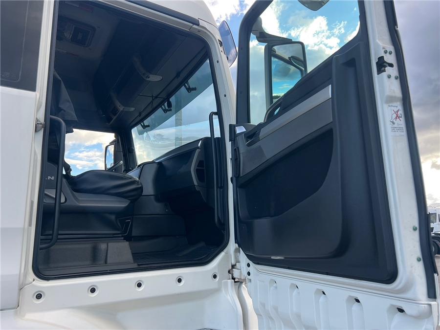 Tractor unit MAN TGX 18.480 / RETARDER: picture 12 Tractor unit MAN TGX 18.480 / RETARDER: picture 12