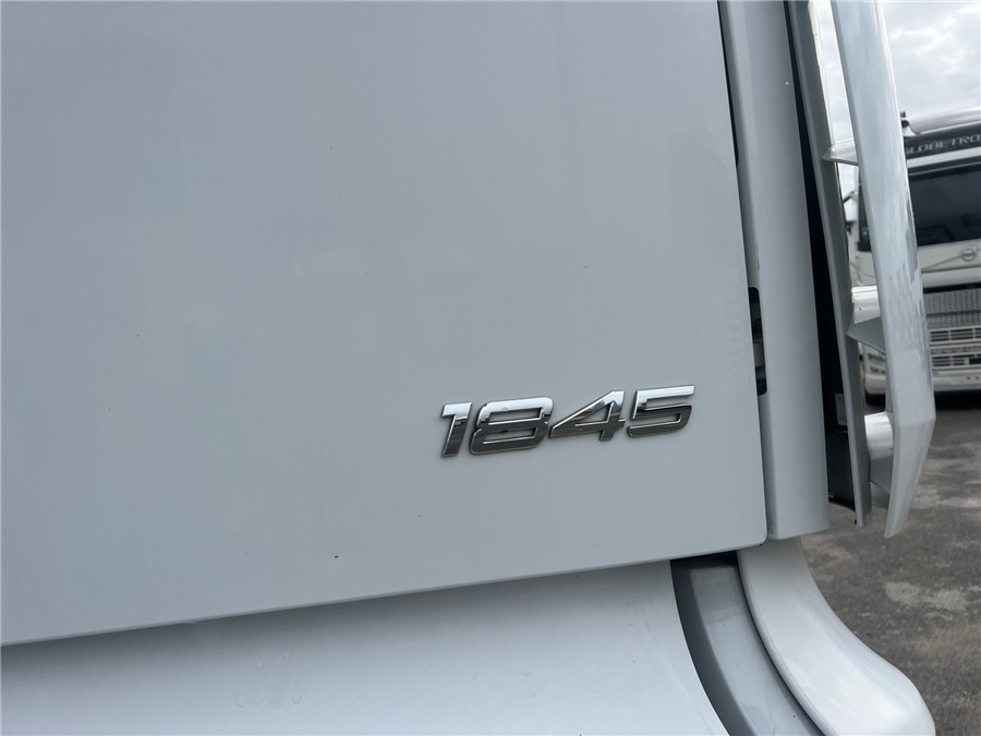 Tractor unit MERCEDES-BENZ ACTROS 1845 LS: picture 12