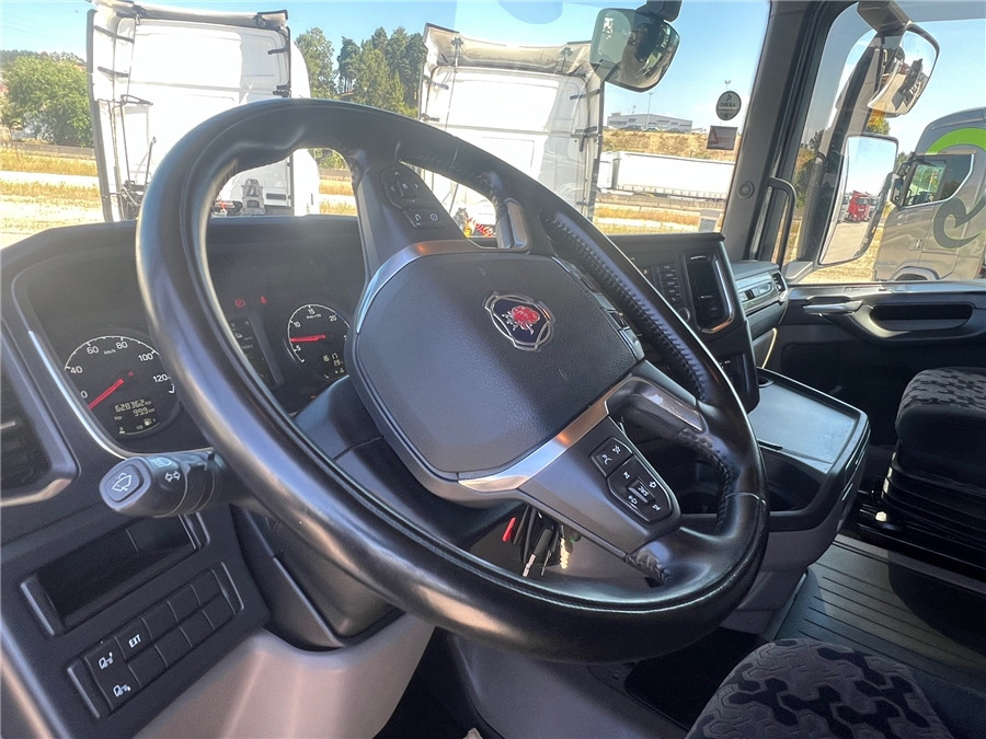 Tractor unit Scania R450 / RETARDER: picture 19
