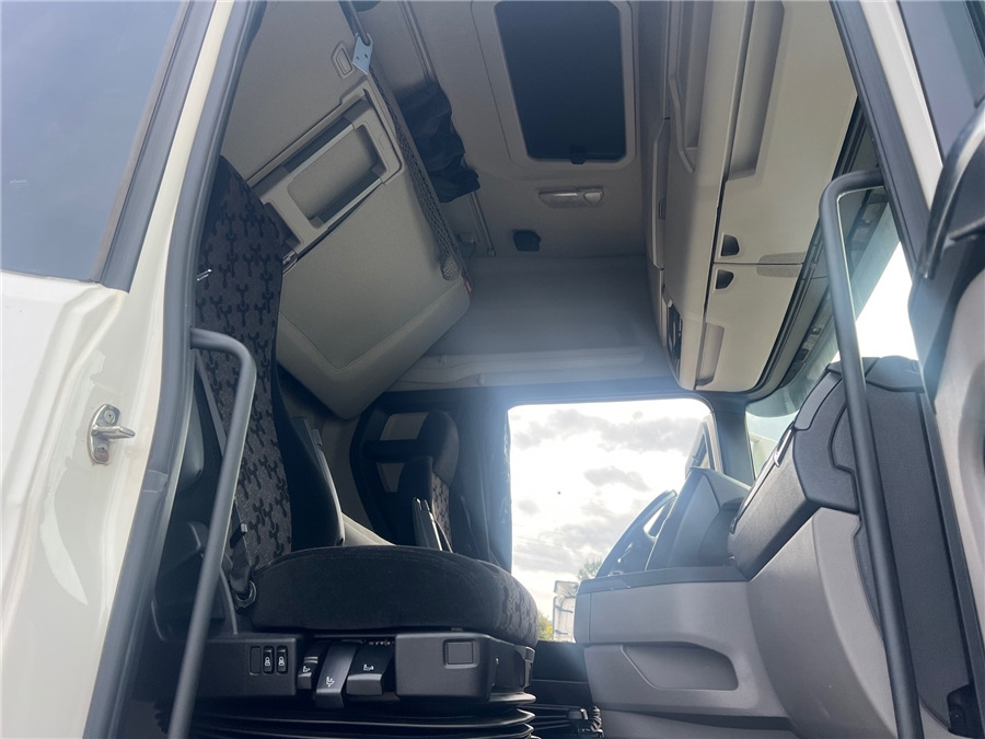 Tractor unit Scania S500: picture 13