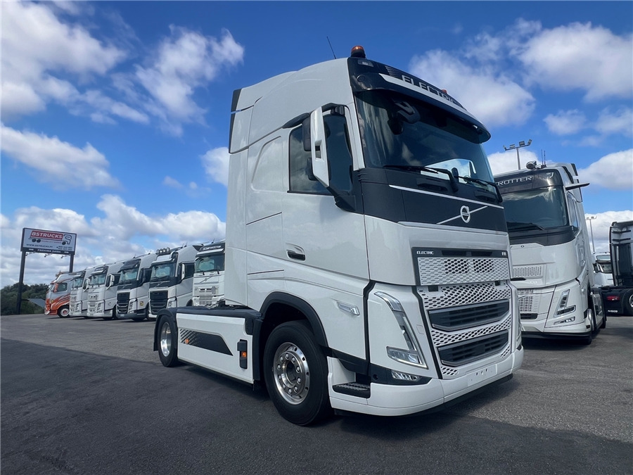 Volvo ELETRIC - BATERIA (BEV) - Tractor unit: picture 4 Volvo ELETRIC - BATERIA (BEV) - Tractor unit: picture 4