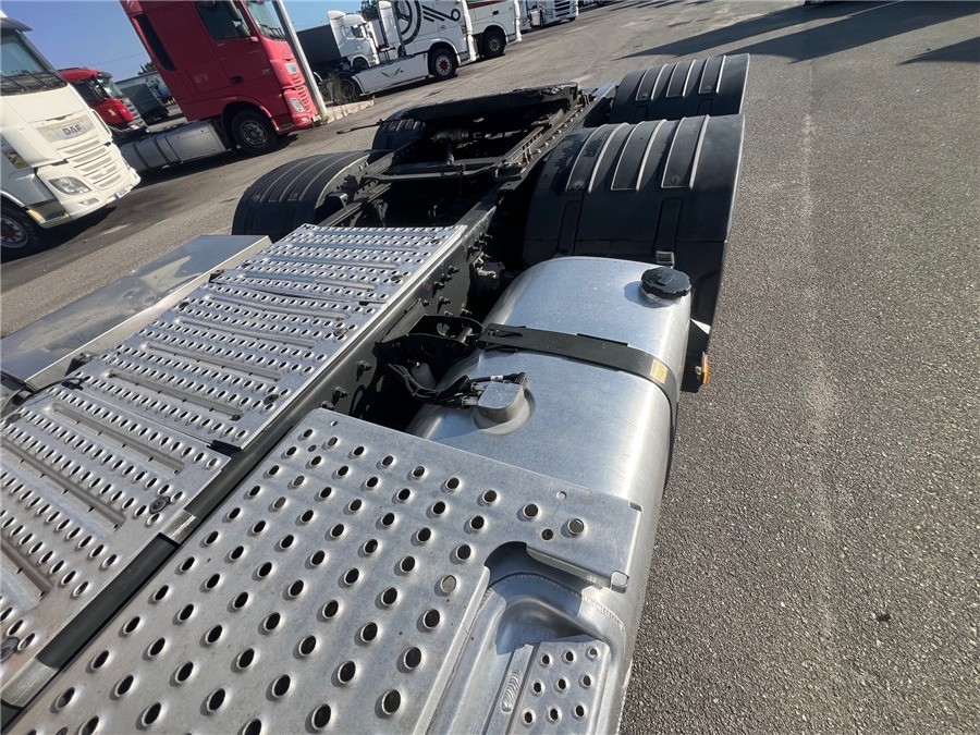 Tractor unit Volvo FH540 / RETARDER: picture 8