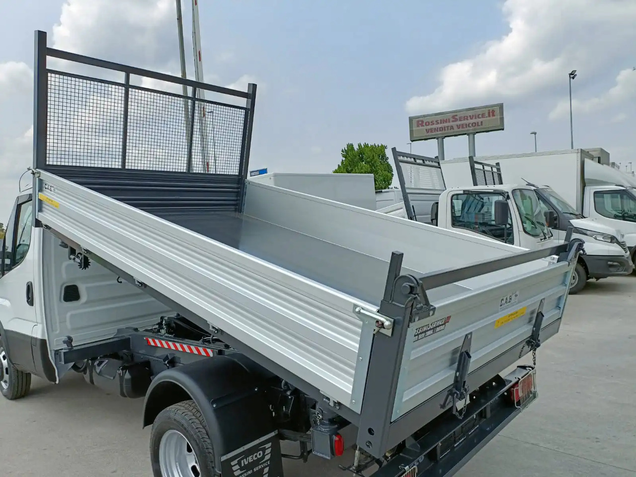 Tipper van IVECO DAILY 35C16 3000 cc KM 0: picture 7