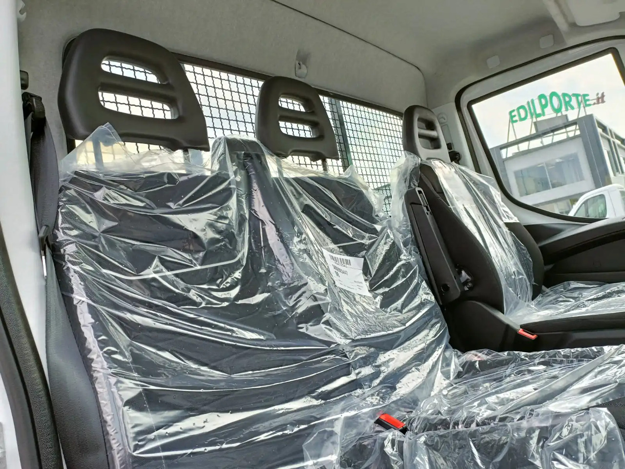 Tipper van IVECO DAILY 35C16 3000 cc KM 0: picture 14