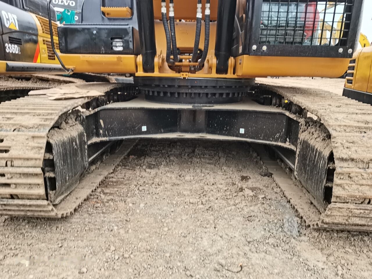Caterpillar 330D - Crawler excavator: picture 3 Caterpillar 330D - Crawler excavator: picture 3