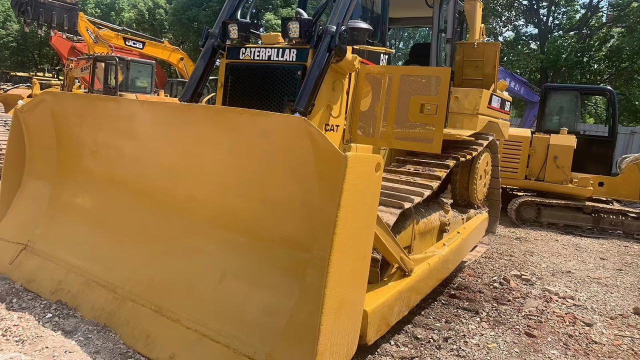 Caterpillar D6R - Bulldozer: picture 1 Caterpillar D6R - Bulldozer: picture 1