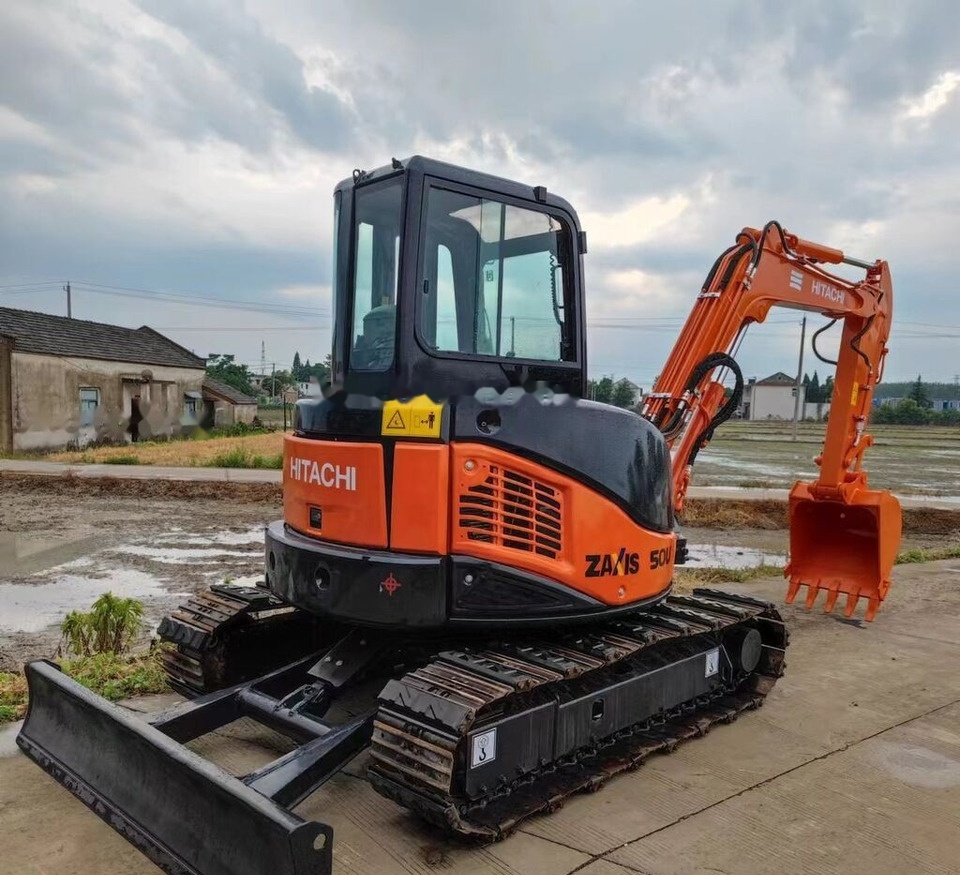 Hitachi ZX50U - Mini excavator: picture 2 Hitachi ZX50U - Mini excavator: picture 2