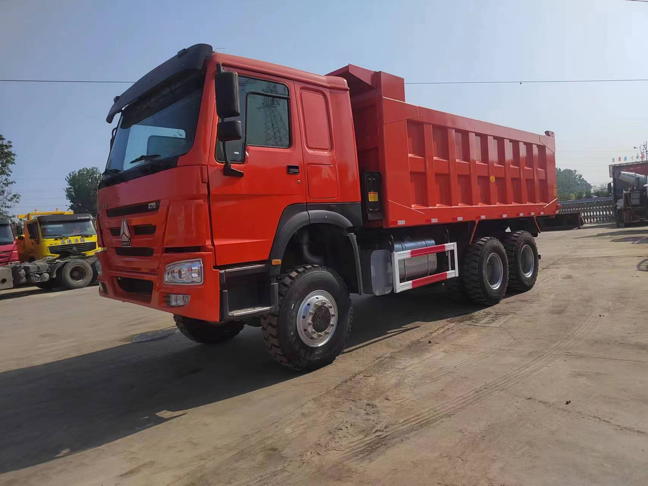 Howo 371 6*4 - Tipper: picture 5 Howo 371 6*4 - Tipper: picture 5