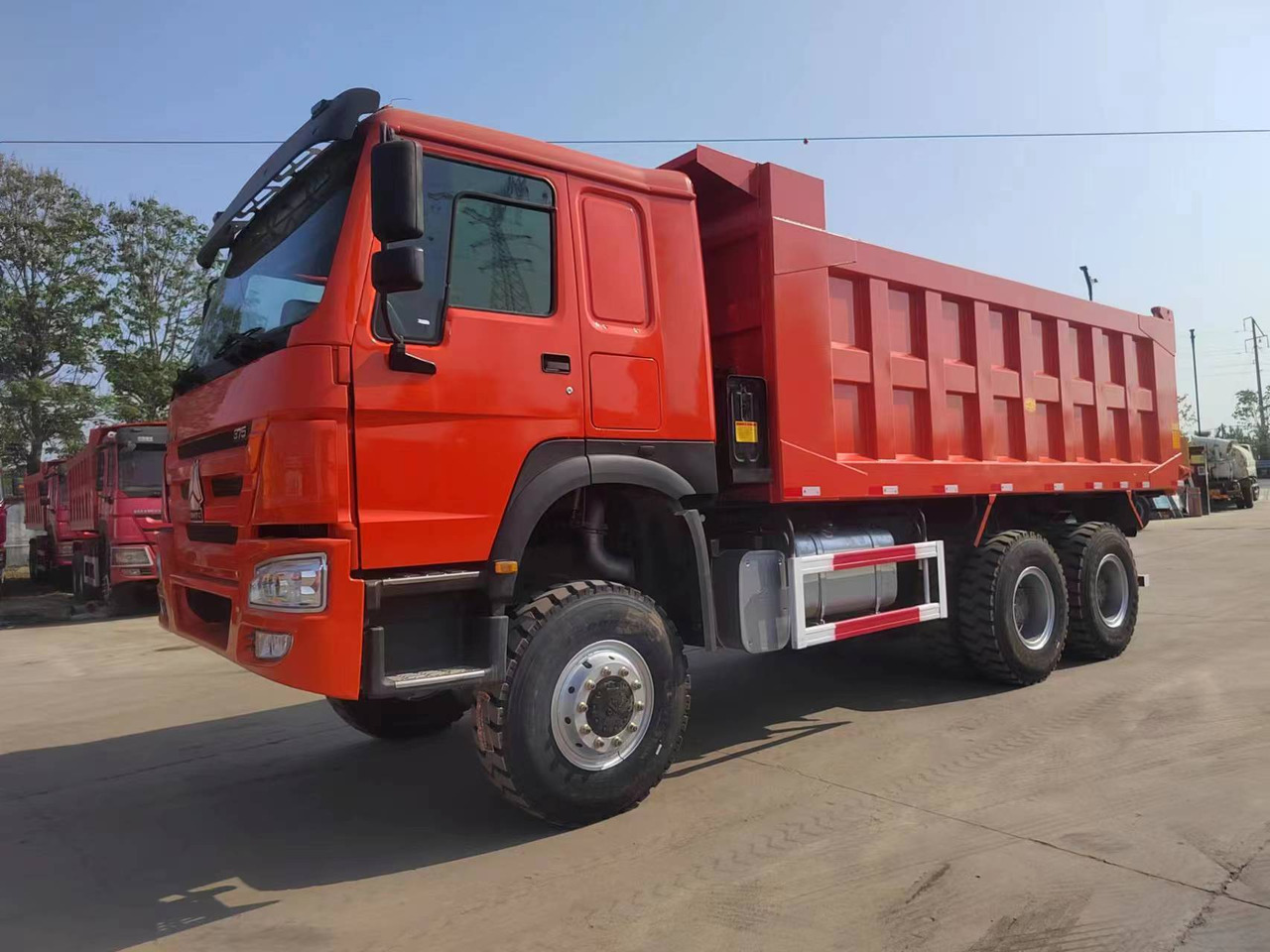 Howo 371 6*4 - Tipper: picture 1 Howo 371 6*4 - Tipper: picture 1