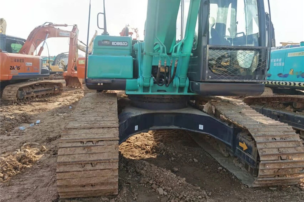 Kobelco SK200LC - Crawler excavator: picture 5 Kobelco SK200LC - Crawler excavator: picture 5