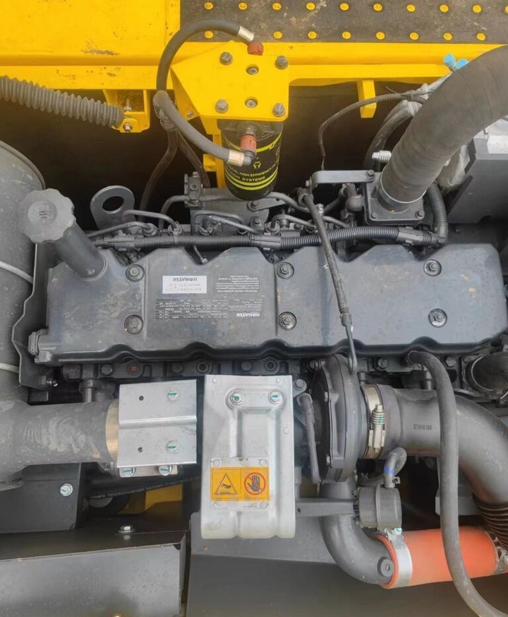 Crawler excavator Komatsu PC220-8: picture 8